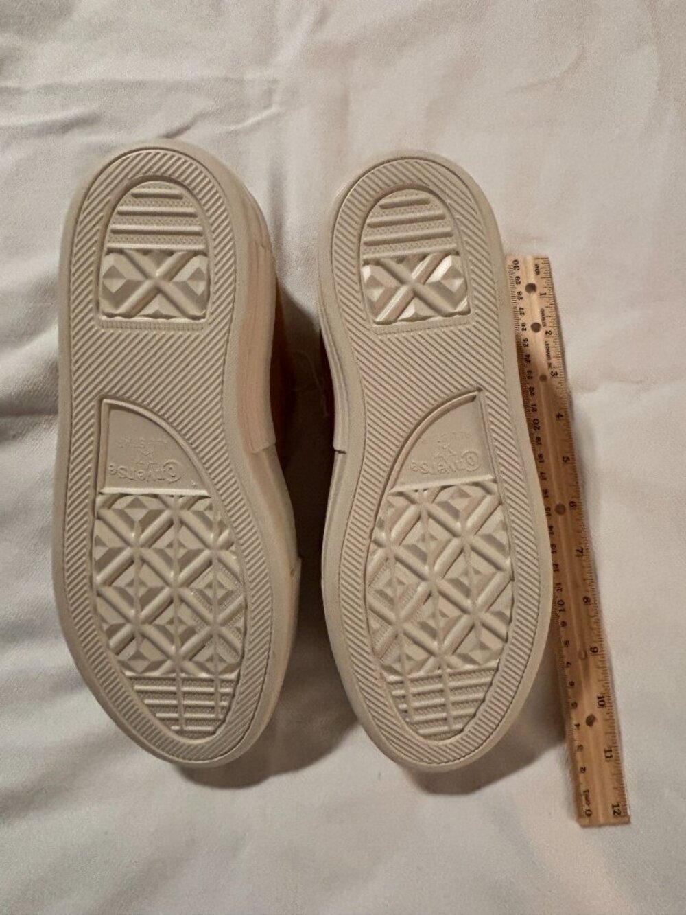 Converse Chuck Taylor All Star Cruise Sneaker - Unisex size 8.5Men's/10Women's - Picture 8 of 9